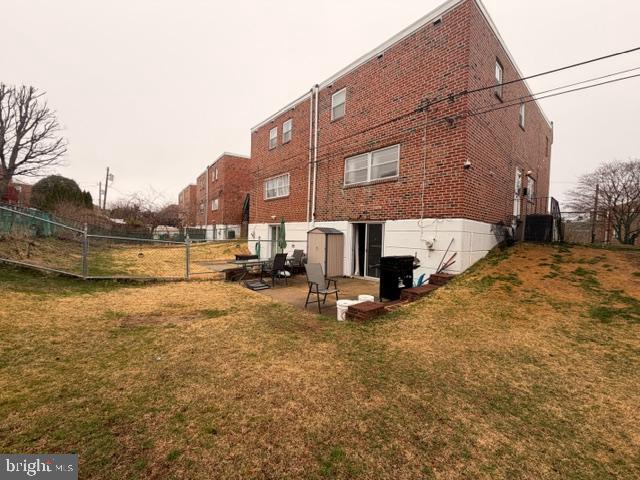 810 Kendrick Street Philadelphia, PA 19111 - Photo 42 of 45 a view of a house with a yard