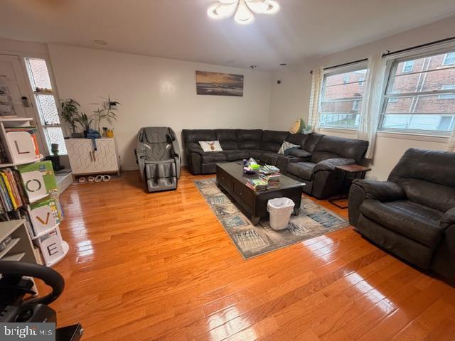810 Kendrick Street Philadelphia, PA 19111 - Photo 8 of 45 a living room with furniture and a flat screen tv