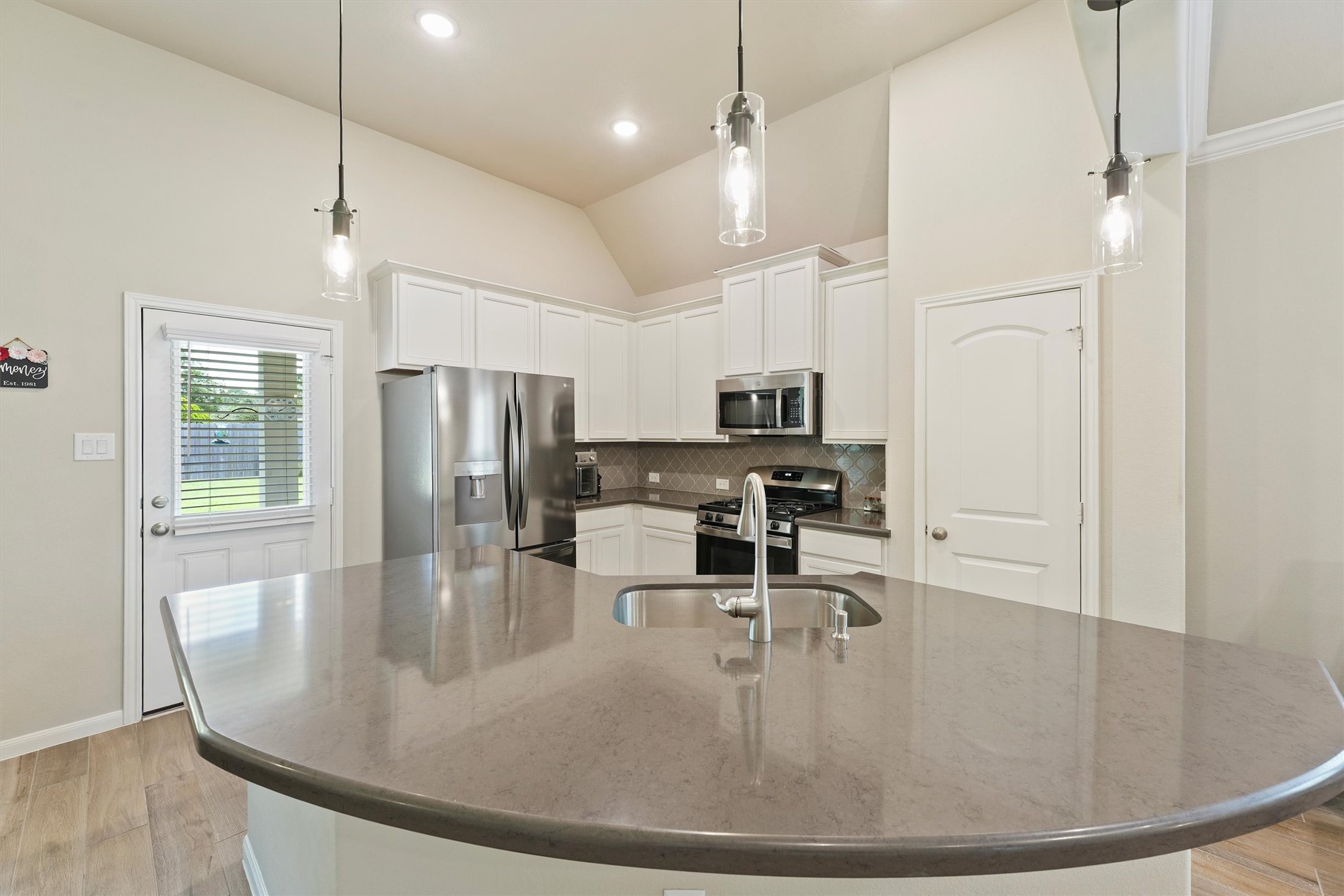 6318 Borage Street Crosby, TX 77532 - Photo 9 of 29