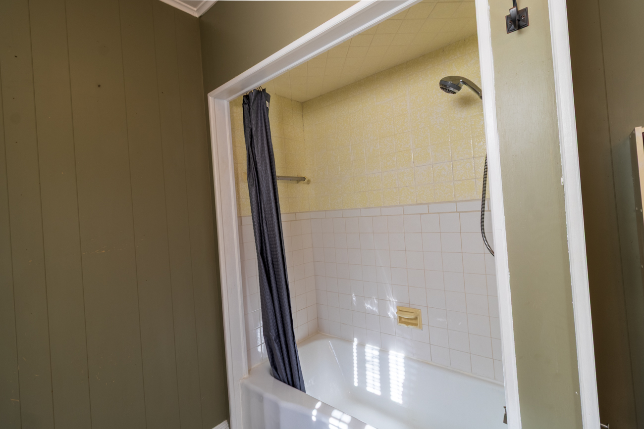 16 Smith Street, Unit 2 Danbury, CT 06810 - Photo 9 of 14