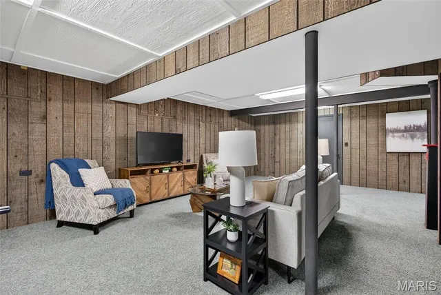 $599,000 | 1 Cedar Hill Drive, Sullivan, MO 63080