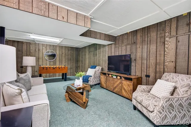 $599,000 | 1 Cedar Hill Drive, Sullivan, MO 63080