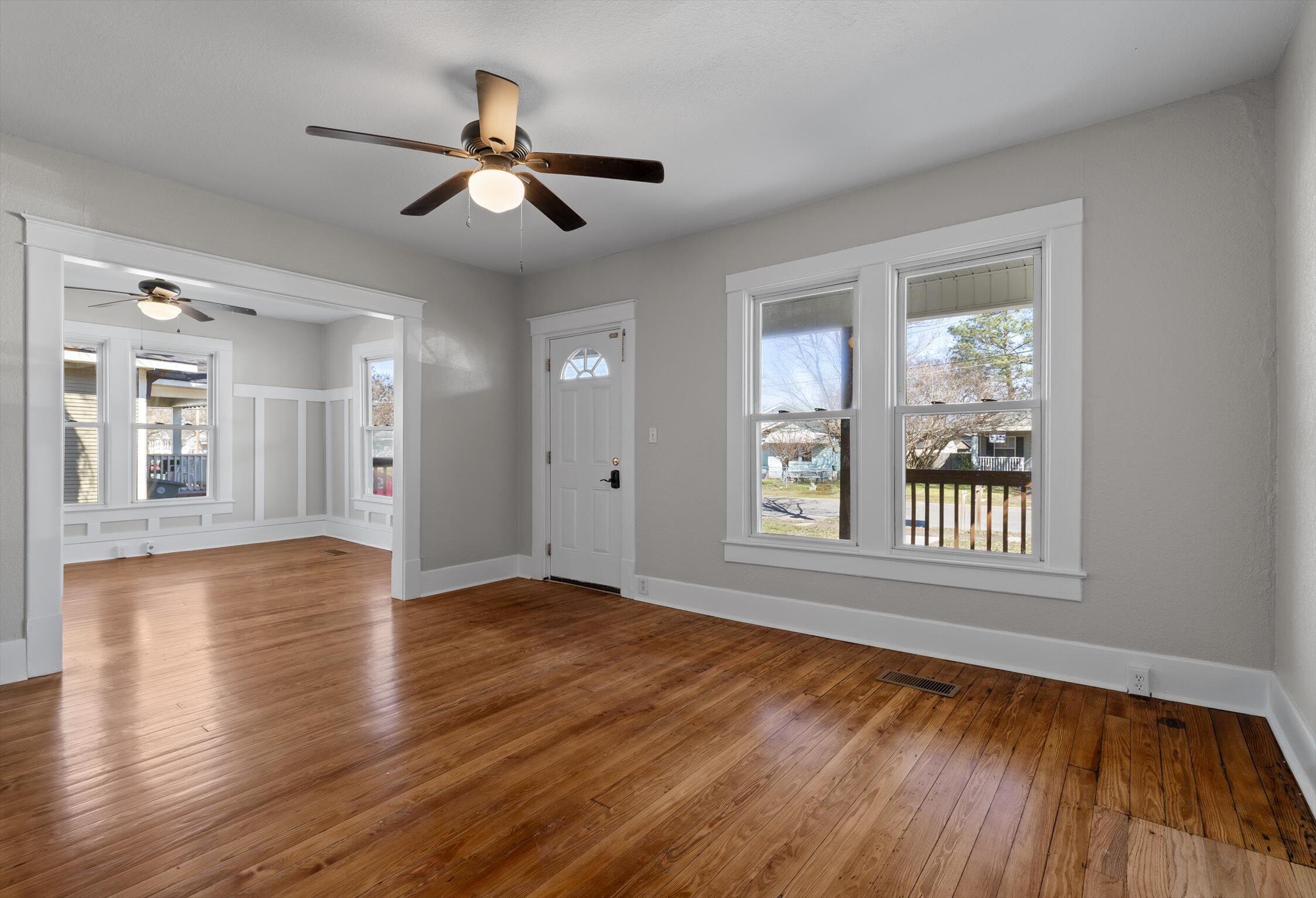 1902 East 12th Street Chattanooga, TN 37404 - Photo 4 of 16 05-E 12th St-2