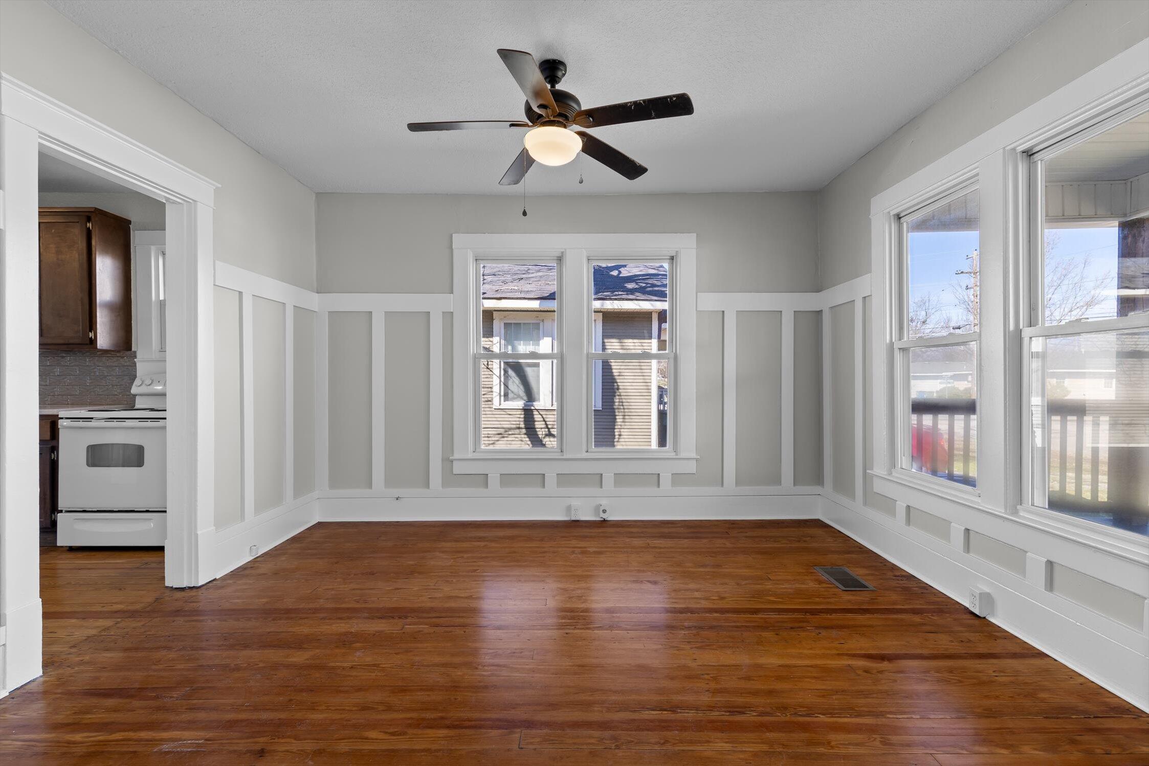 1902 East 12th Street Chattanooga, TN 37404 - Photo 5 of 16 08-E 12th St-5
