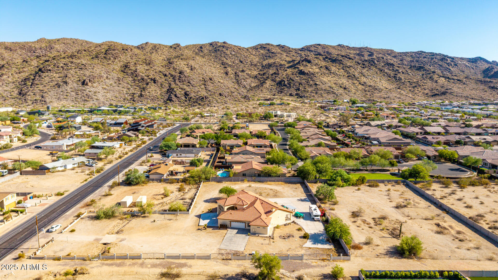 8828 South 16th Street Phoenix, AZ 85042 - Photo 2 of 63