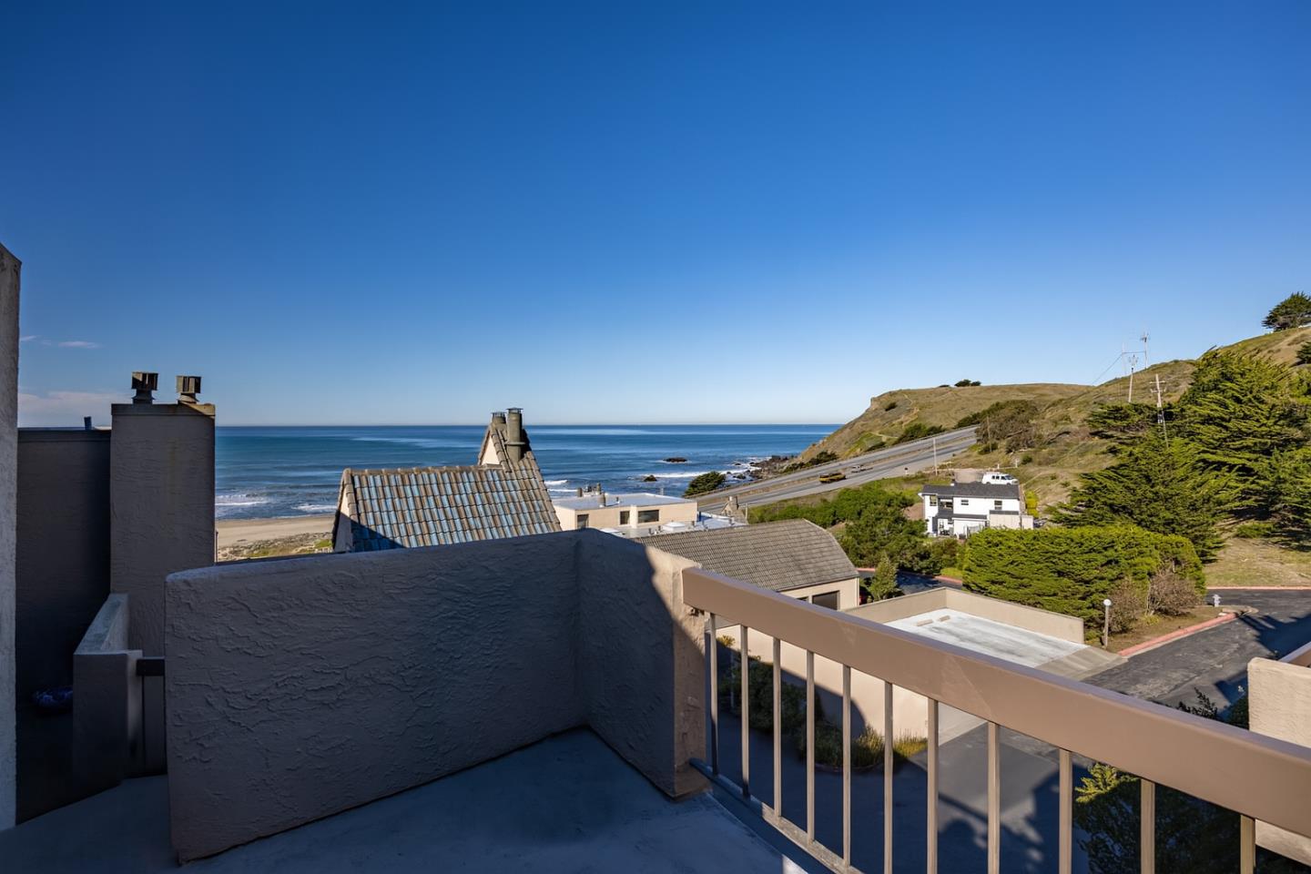 445 Roberts Road Pacifica, CA 94044 - Photo 26 of 40 a view of a balcony with an outdoor space
