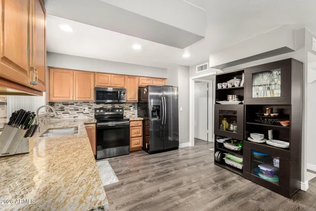 $489,000 | 1115 West Santa Cruz Drive, Tempe, AZ 85282