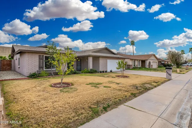 $489,000 | 1115 West Santa Cruz Drive, Tempe, AZ 85282