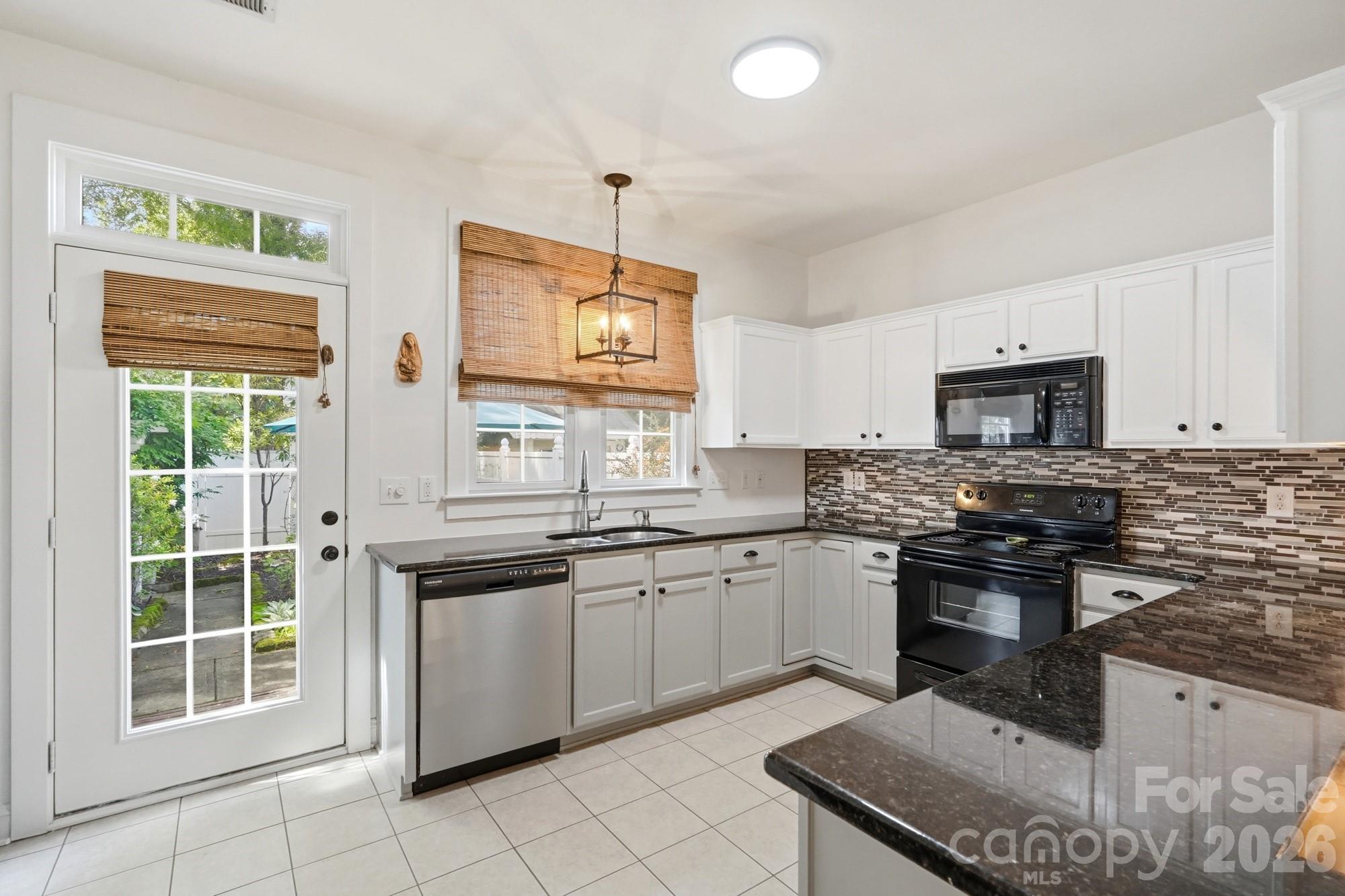306 Elis Way Fort Mill, SC 29708 - Photo 15 of 48
