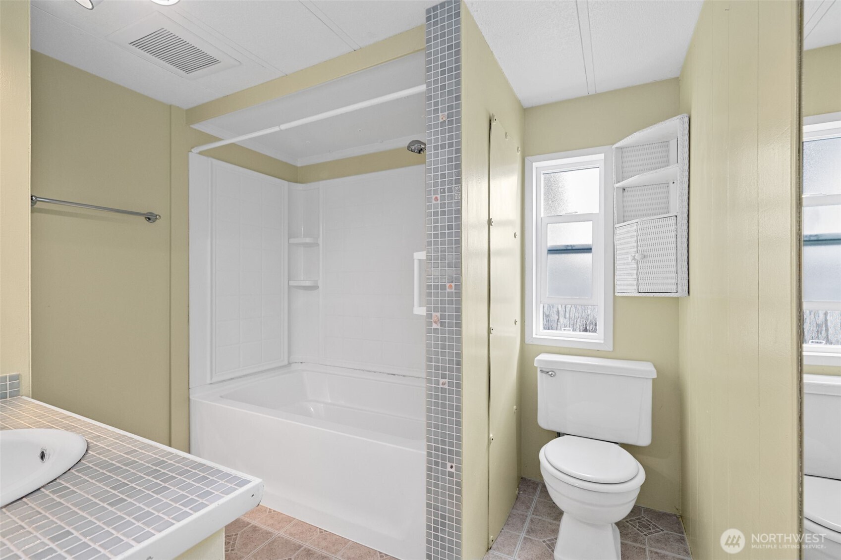 512 Southwest Berry Lake Road, Unit 15 Port Orchard, WA 98367 - Photo 14 of 21 Gallery Image 14