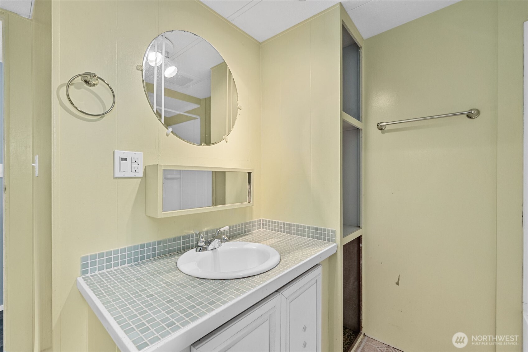 512 Southwest Berry Lake Road, Unit 15 Port Orchard, WA 98367 - Photo 15 of 21 Gallery Image 15