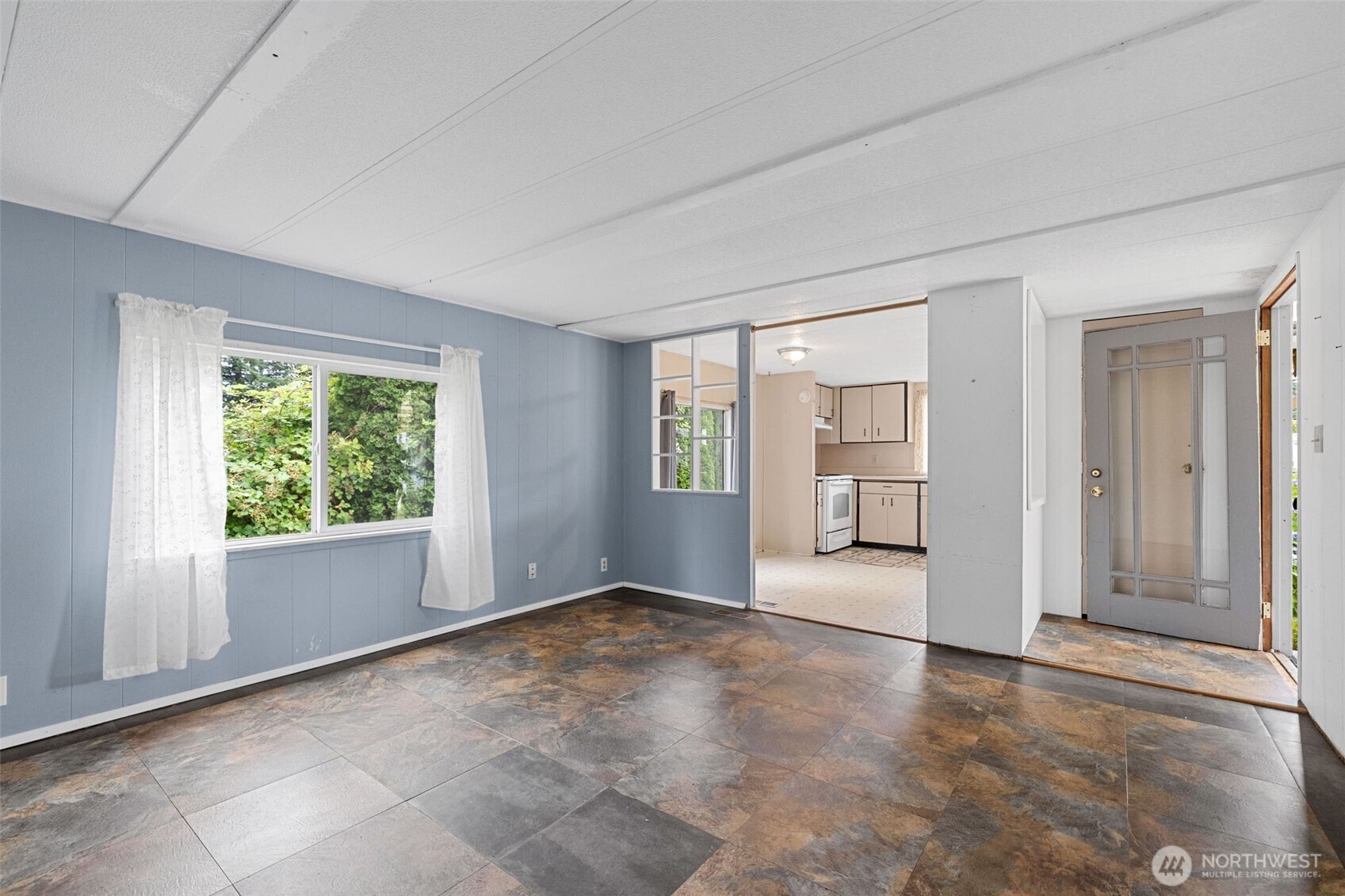 512 Southwest Berry Lake Road, Unit 15 Port Orchard, WA 98367 - Photo 6 of 21 Gallery Image 6