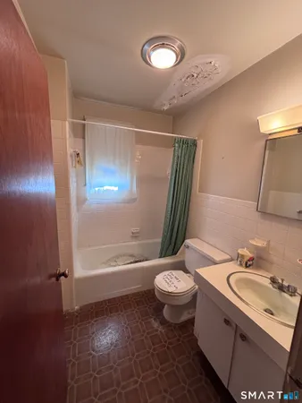 $479,000 | 10 Harvard Avenue, Stamford, CT 06902