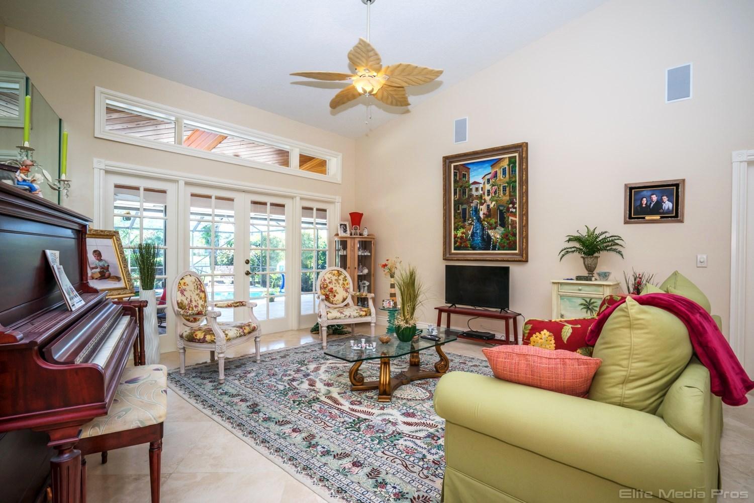 6620 Wood Lake Road Jupiter, FL 33458 - Photo 10 of 42 Greatroom3