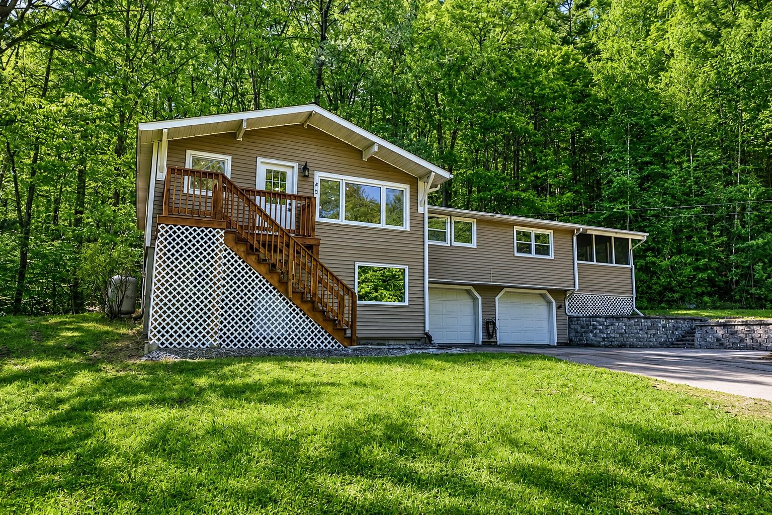 45 Lane Road Raymond, NH 03077 - Photo 3 of 47 Gallery Image 3