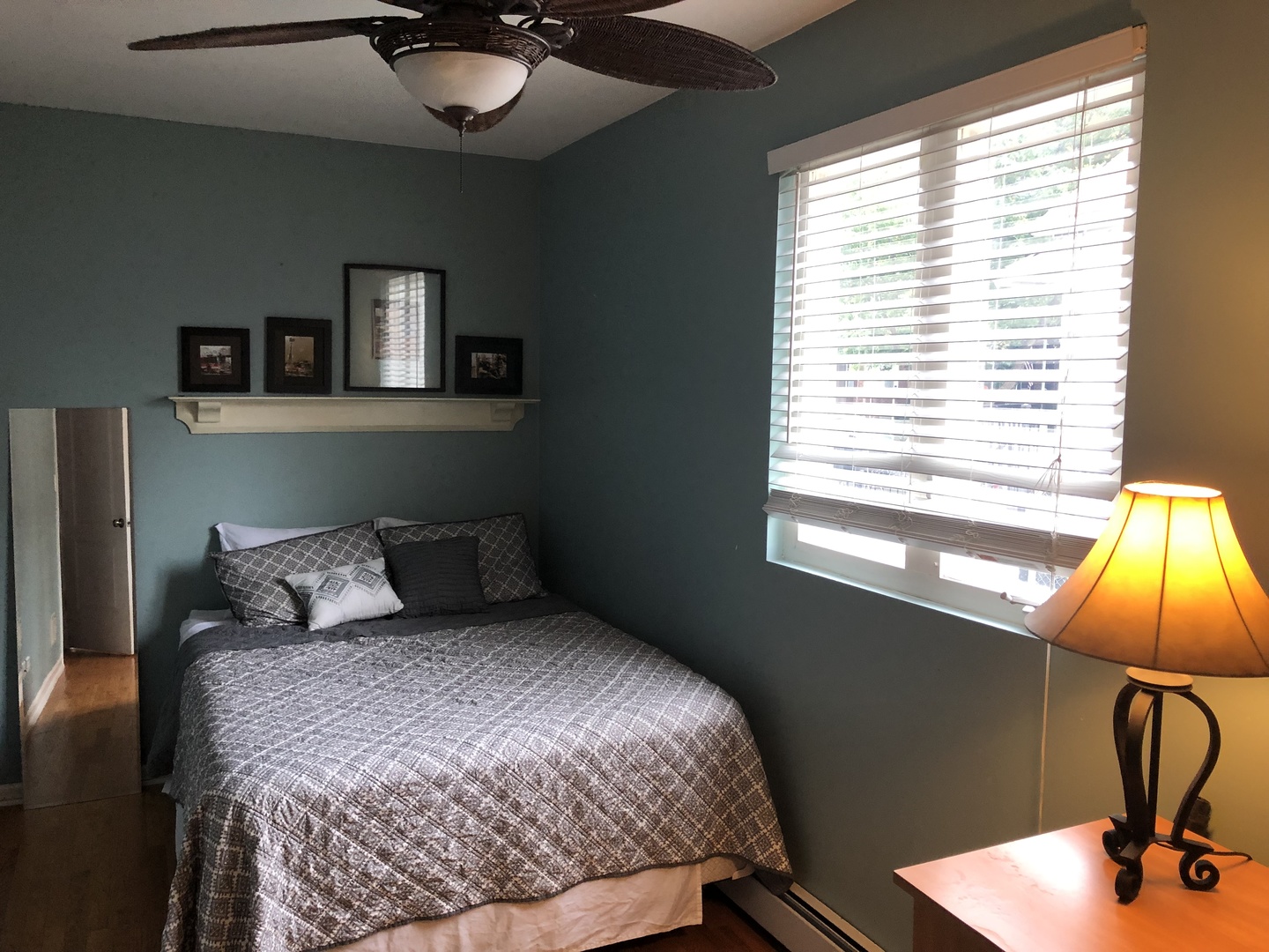 3110 South Racine Avenue Chicago, IL 60608 - Photo 14 of 23 a bedroom with a bed and lamps