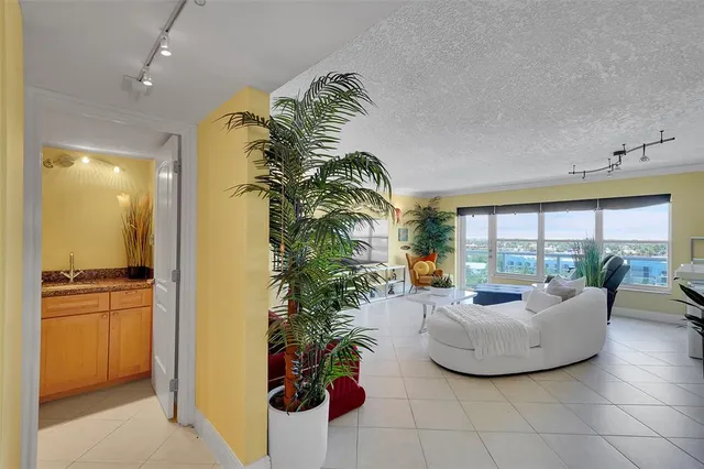 $440,000 | 3900 Galt Ocean Drive, Unit 708, Fort Lauderdale, FL 33308
