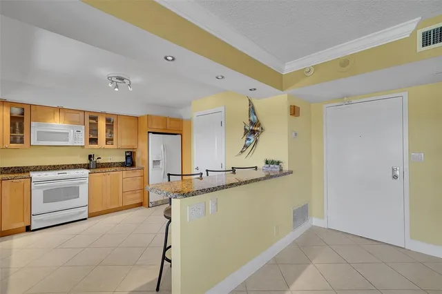 $440,000 | 3900 Galt Ocean Drive, Unit 708, Fort Lauderdale, FL 33308