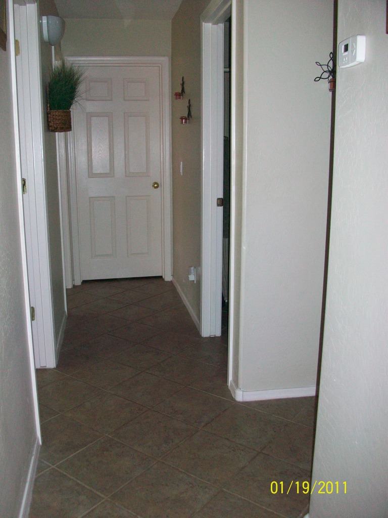 14864 West Hearn Road Surprise, AZ 85379 - Photo 25 of 32 tiled hallway