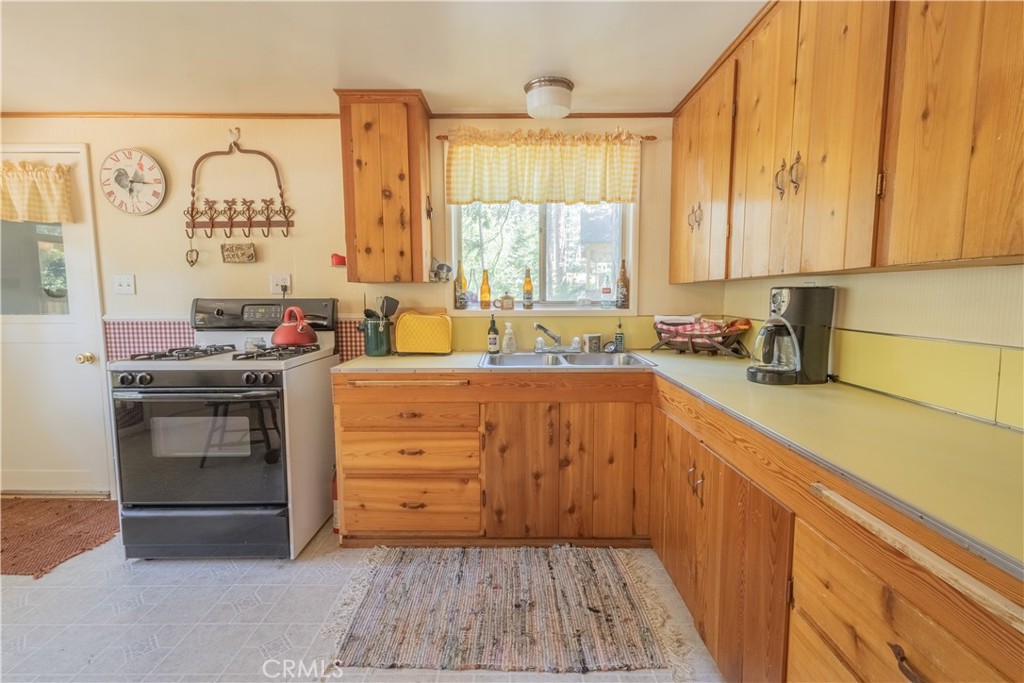 52745 Sylvan Way Idyllwild, CA 92549 - Photo 19 of 26