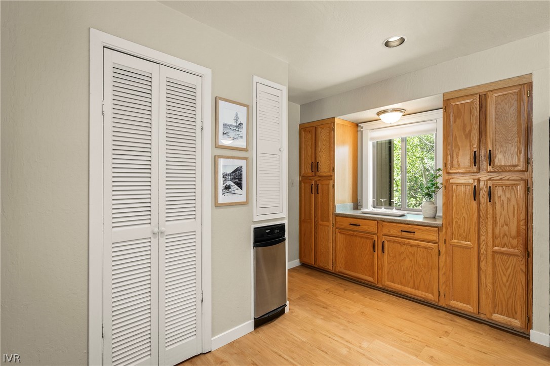 1008 Galaxy Way Incline Village, NV 89451 - Photo 11 of 37 Gallery Image 11