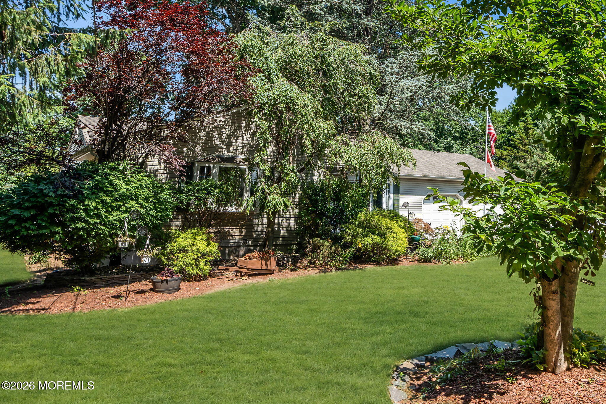 8 Johnson Avenue Matawan, NJ 07747 - Photo 8 of 25 1-web-or-mls-9-print-DSC04983-1b