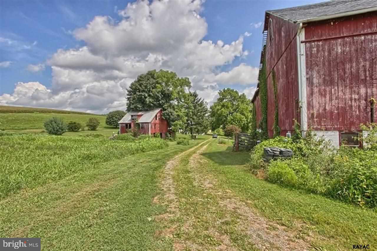 543 Miller Road Delta, PA 17314 - Photo 24 of 28 Gallery Image 24