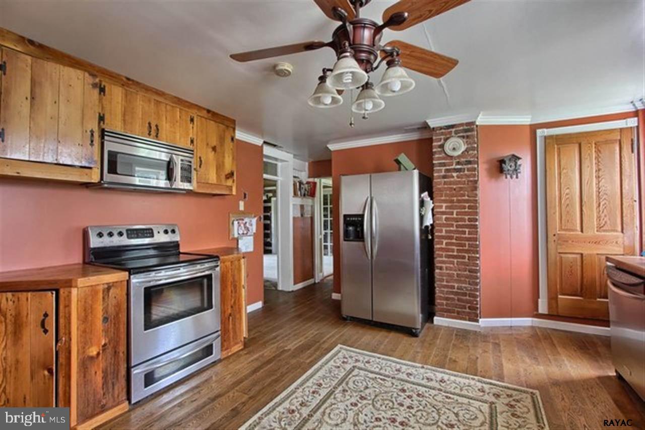 543 Miller Road Delta, PA 17314 - Photo 7 of 28 Gallery Image 7