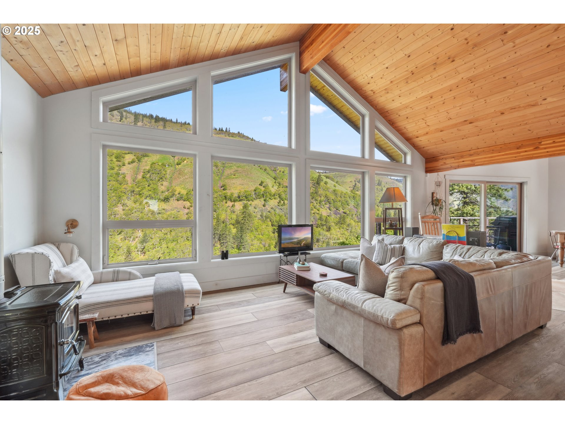 28 Silva Ridge Road Lyle, WA 98635 - Photo 12 of 43 Gallery Image 12
