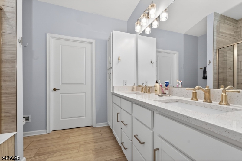 27 Redmon Road Flemington, NJ 08822 - Photo 18 of 32