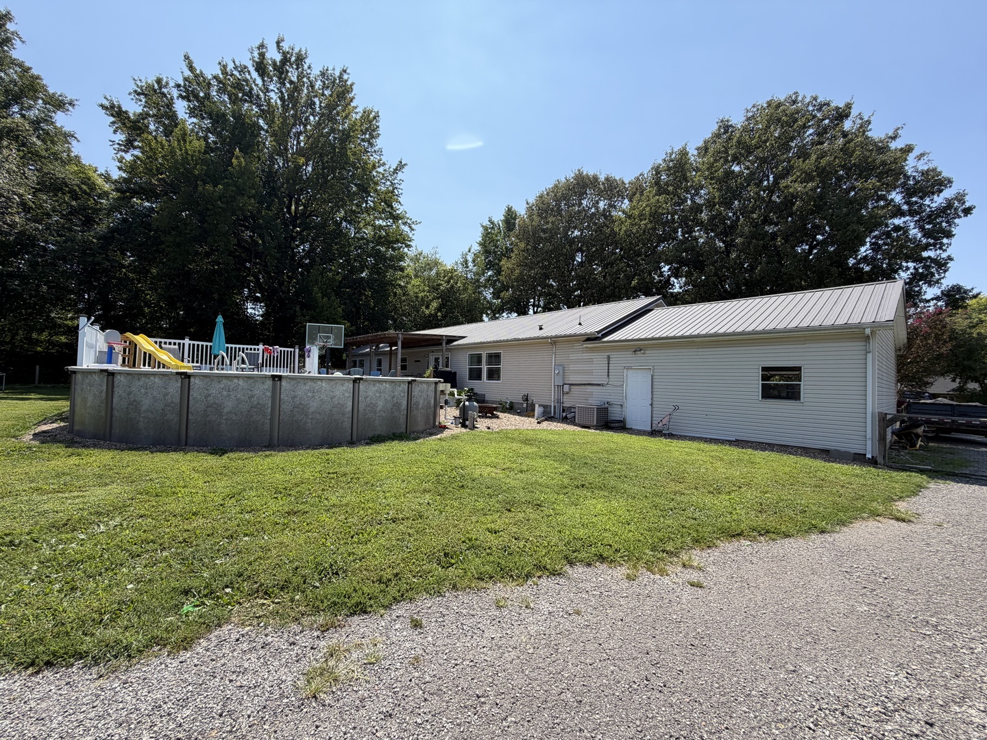 706 Airport Road Metropolis, IL 62960 - Photo 21 of 27 Gallery Image 21