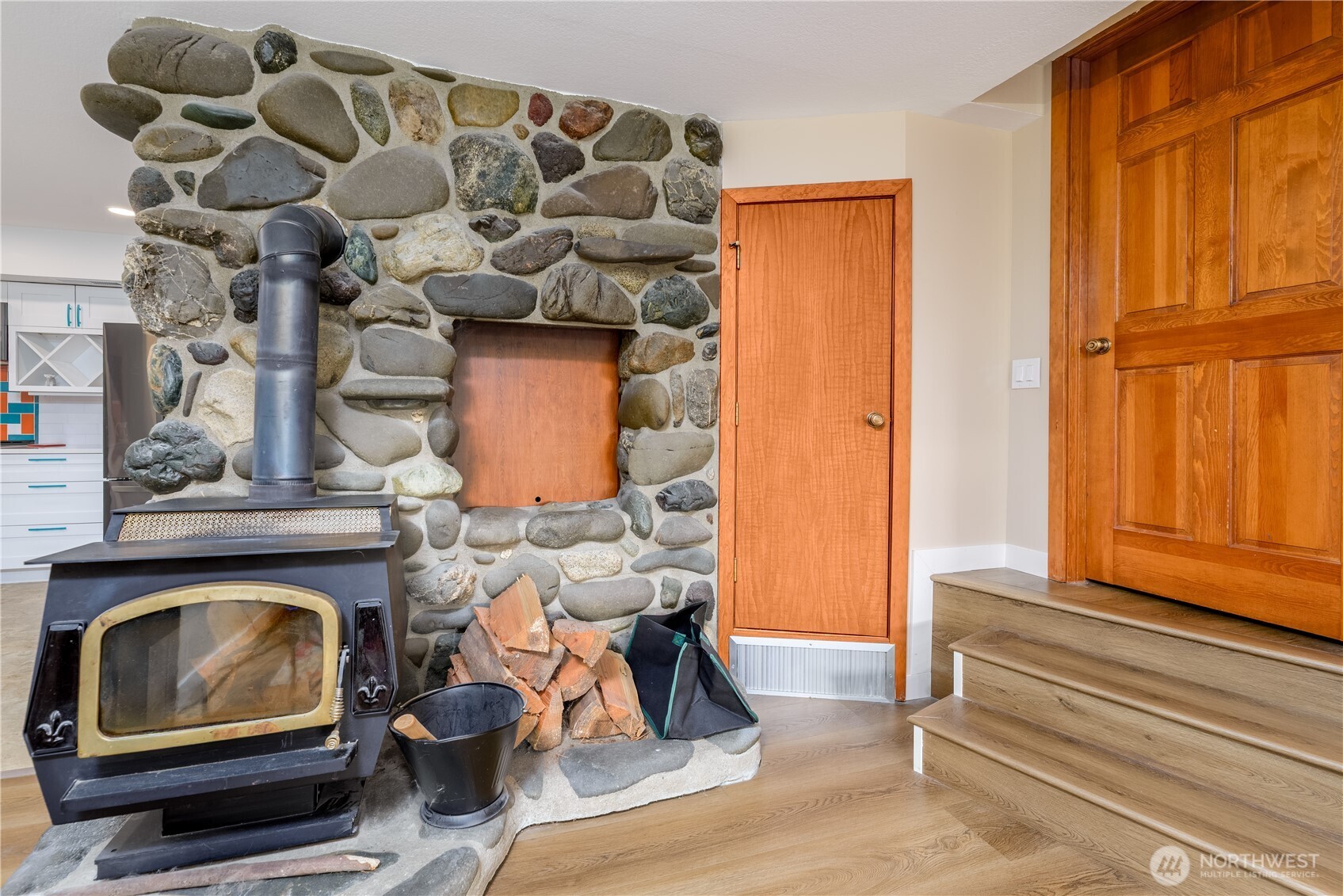 193 Snowberry Lane Sequim, WA 98382 - Photo 28 of 40 a living room with furniture and a fireplace