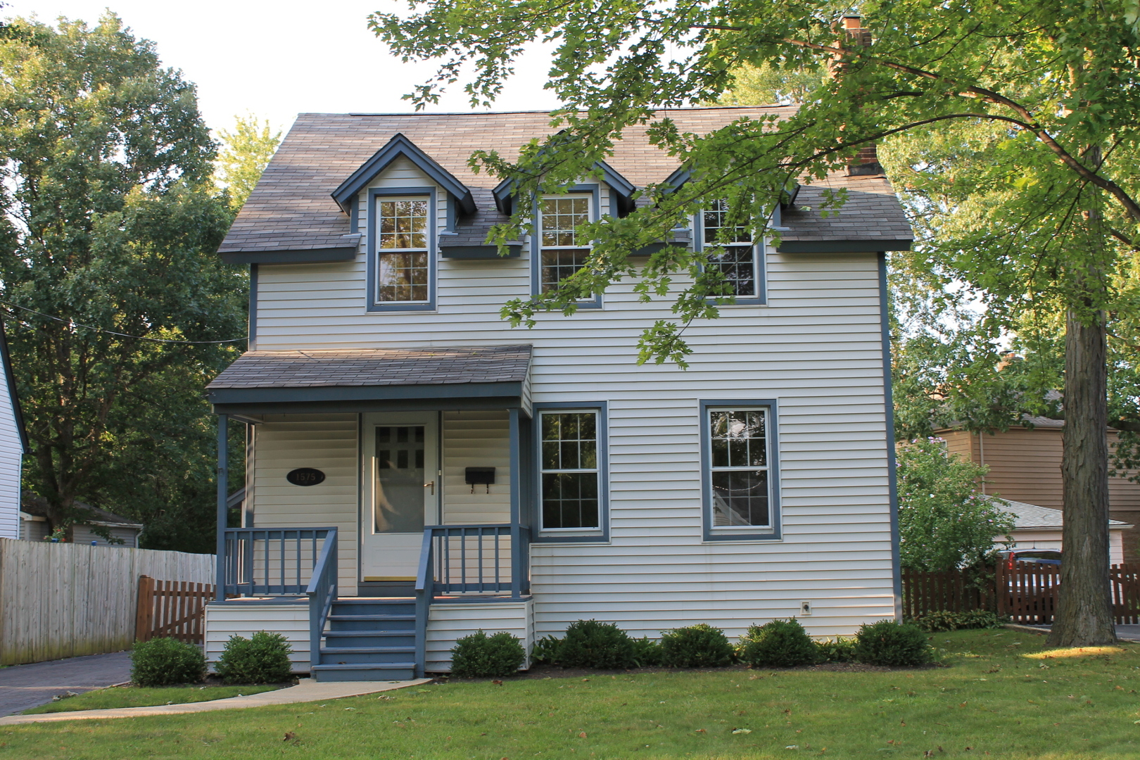 1575 Harding Road Northfield, IL 60093 - Photo 1 of 13