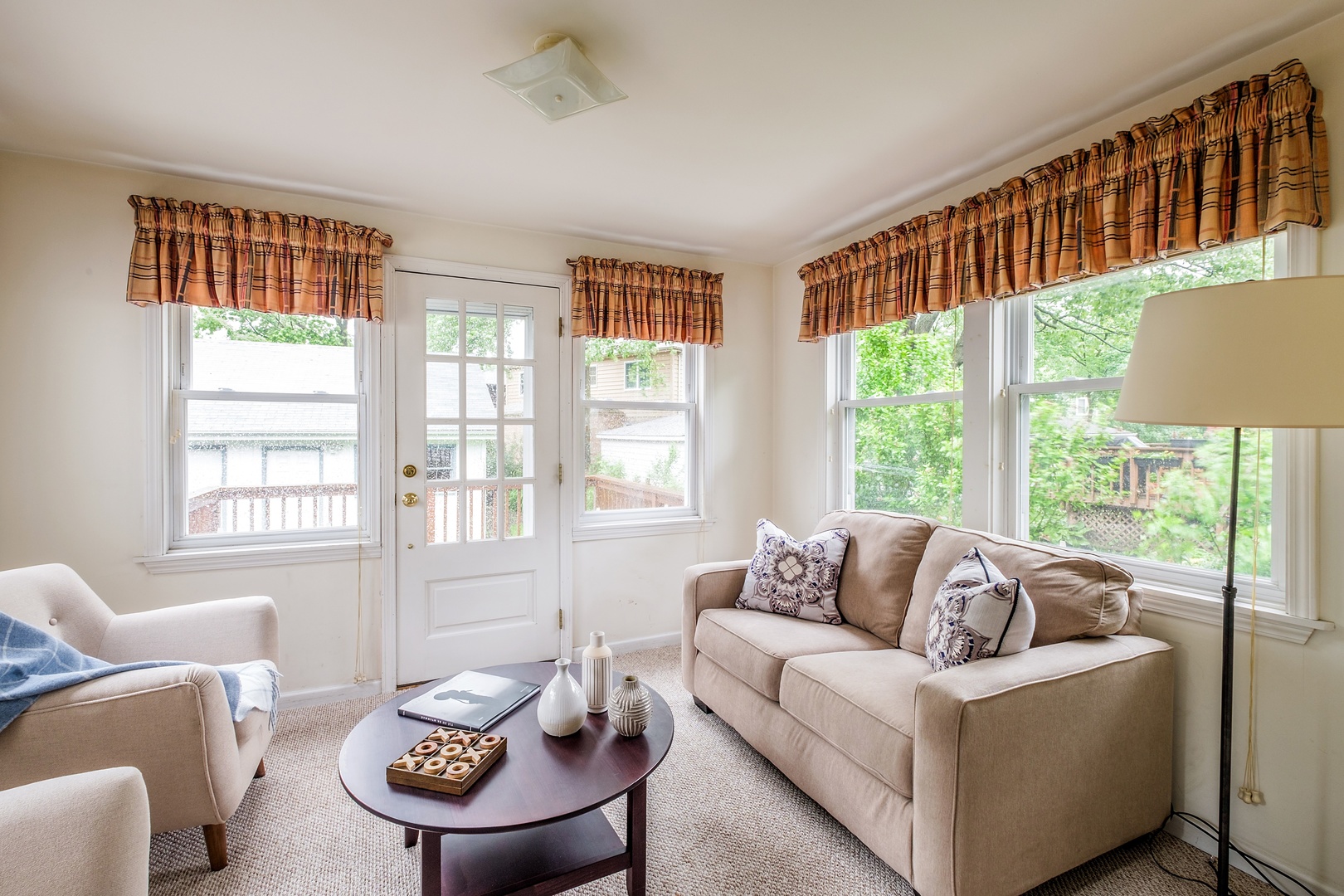 1575 Harding Road Northfield, IL 60093 - Photo 8 of 13