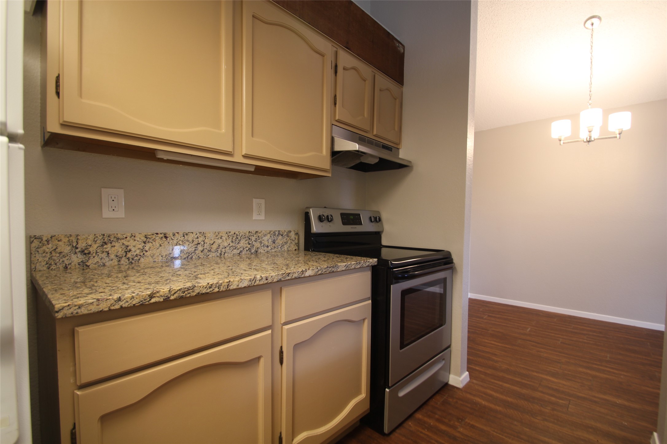1712 Cinnamon Path, Unit A Austin, TX 78704 - Photo 16 of 33