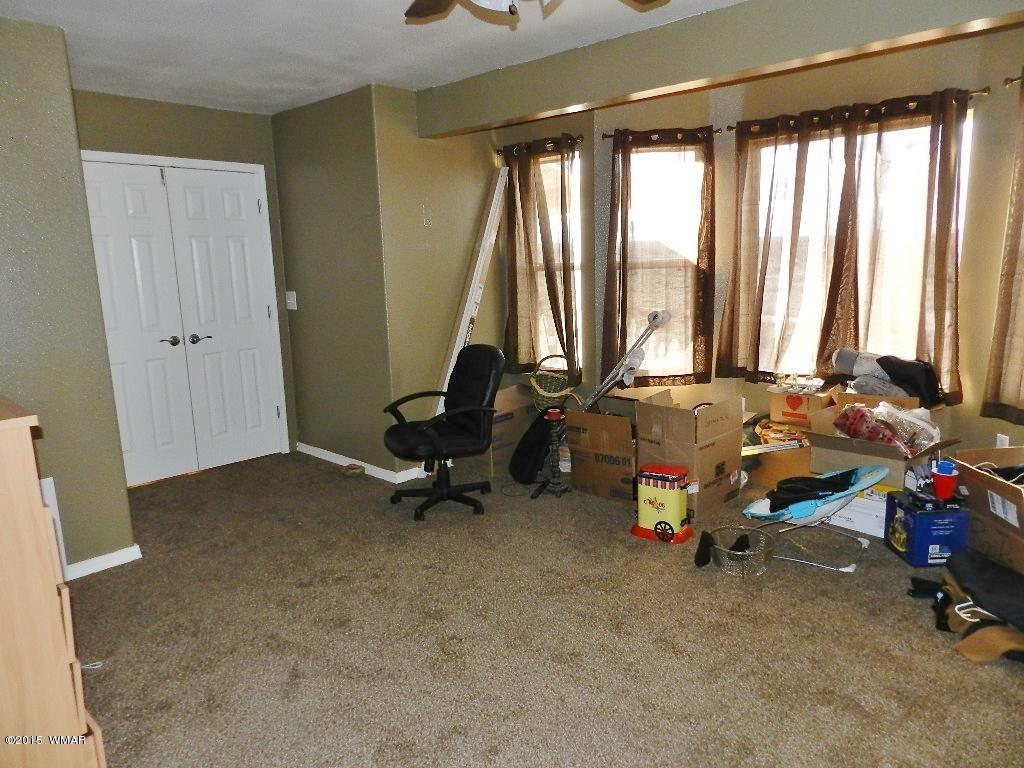 1531 Hunsaker Road Holbrook, AZ 86025 - Photo 18 of 23