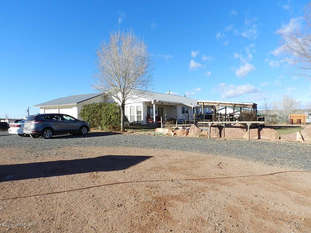 1531 Hunsaker Road Holbrook, AZ 86025 - Photo 2 of 23