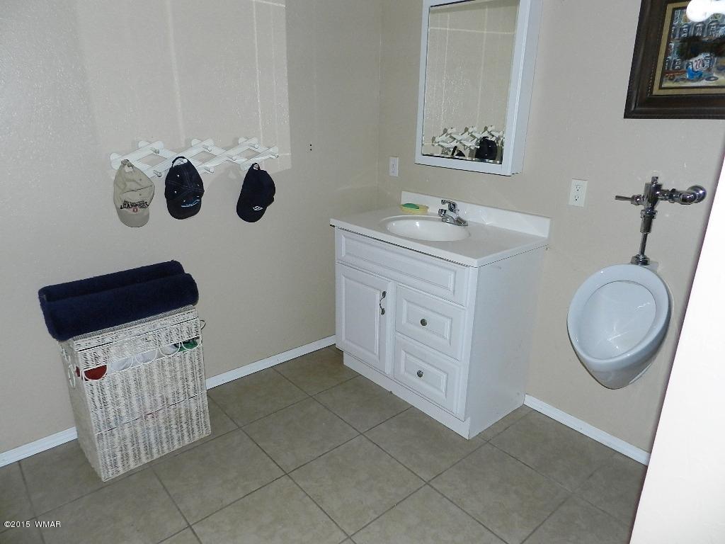 1531 Hunsaker Road Holbrook, AZ 86025 - Photo 22 of 23