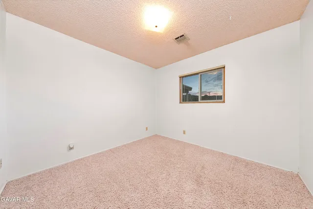 $515,000 | 5603 West Ave M 2, Quartz Hill, CA 93536