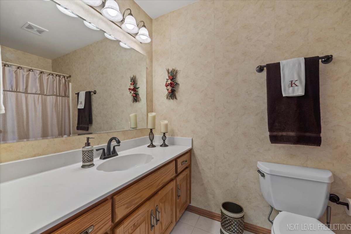 625 Superior Drive Romeoville, IL 60446 - Photo 16 of 24