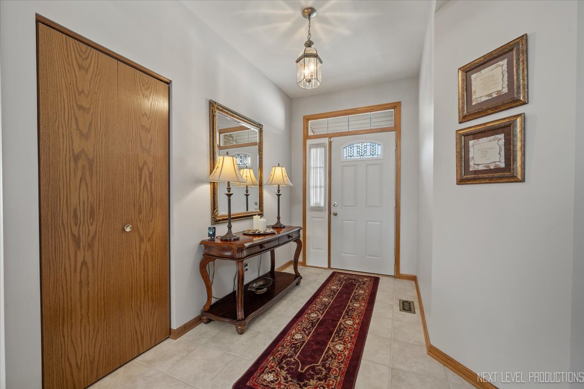 625 Superior Drive Romeoville, IL 60446 - Photo 10 of 24