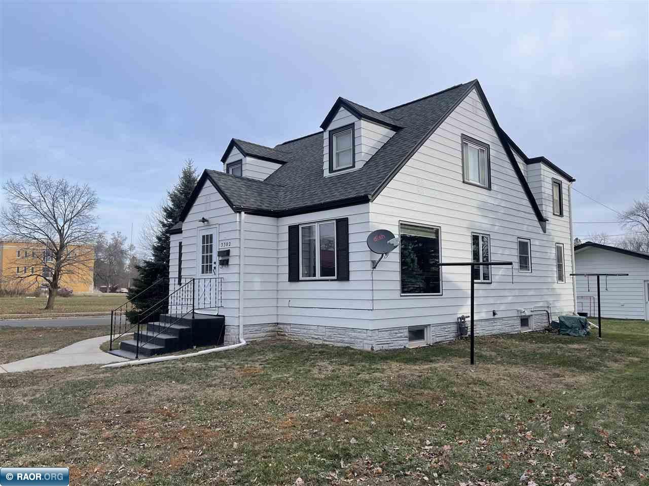 3302 West 4th Avenue Hibbing, MN 55746 - Photo 1 of 25