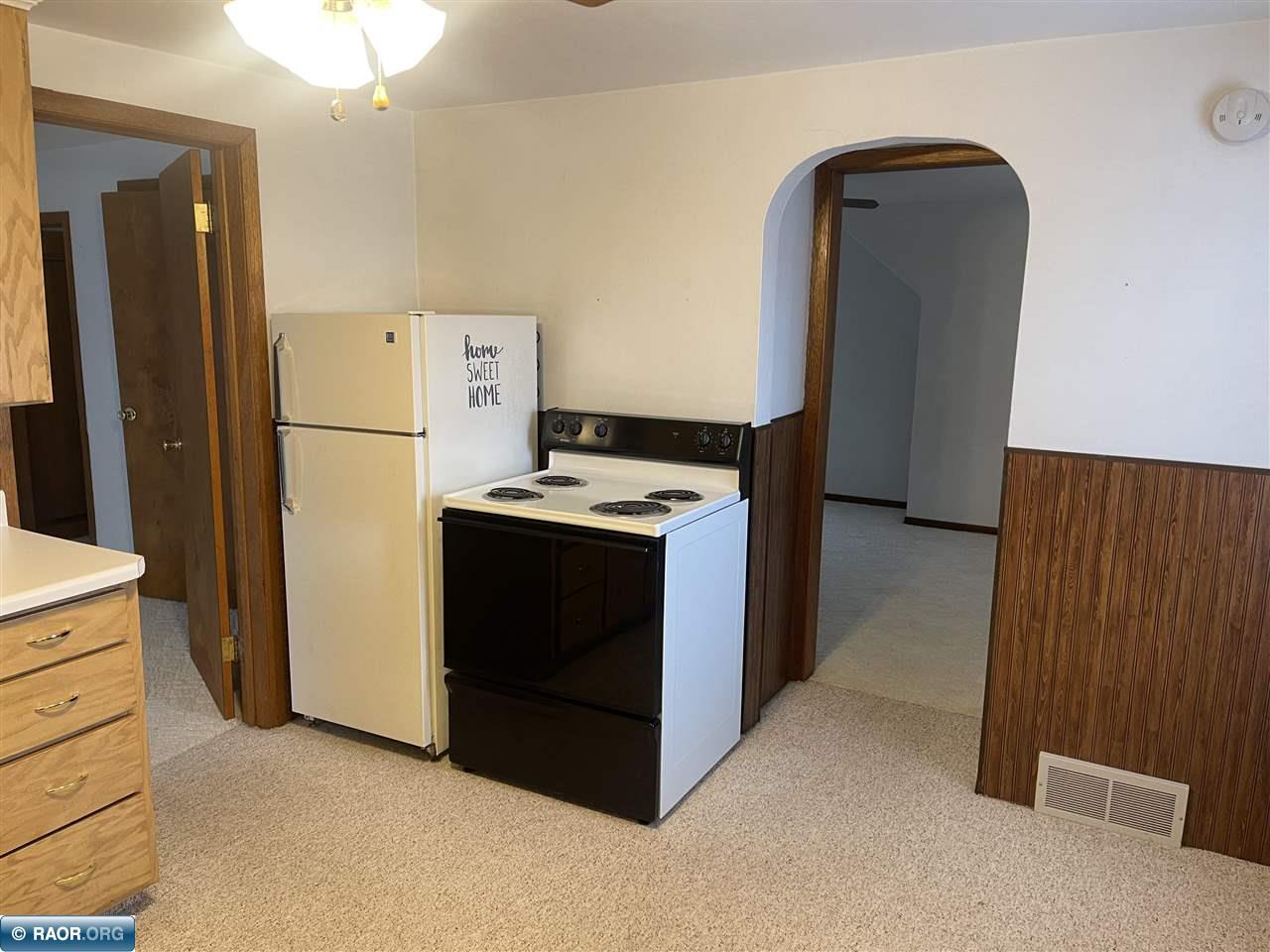 3302 West 4th Avenue Hibbing, MN 55746 - Photo 24 of 25