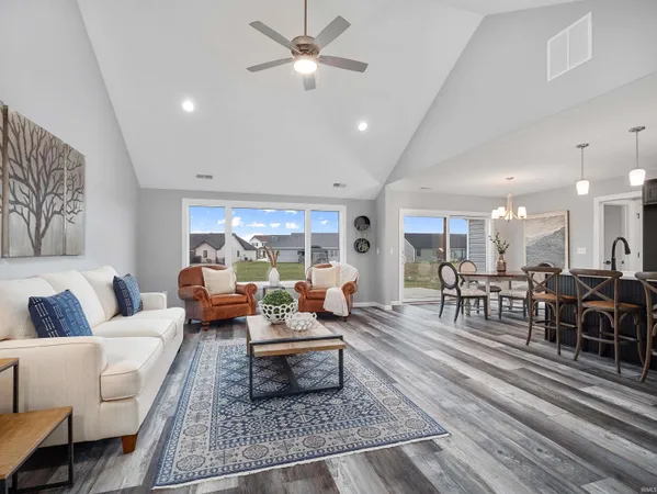 $359,900 | 13457 Fringe Tree Trail, Fort Wayne, IN 46814