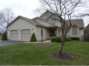 1372 Lakeview Bend Rochester, IN 46975 - Photo 1 of 23