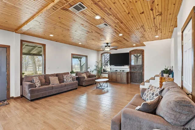 $375,000 | 8915 County Road 2310, Pickton, TX 75471