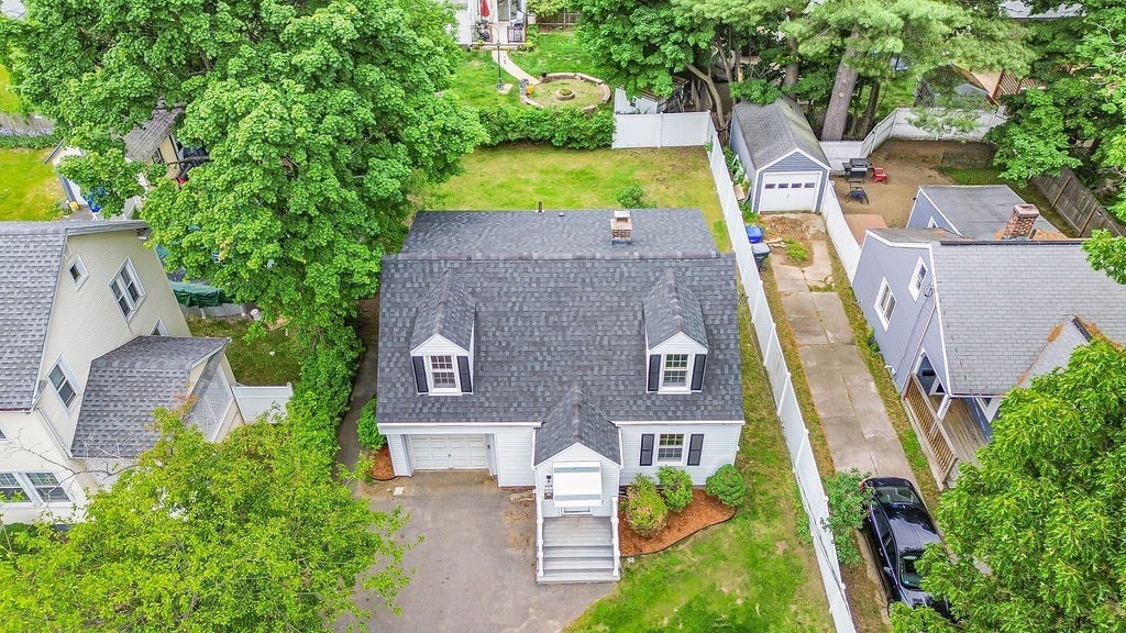 320 Tremont Street Springfield, MA 01104 - Photo 2 of 41