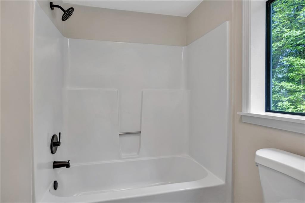 2573 Bonds Lake Road Northwest Conyers, GA 30012 - Photo 30 of 46