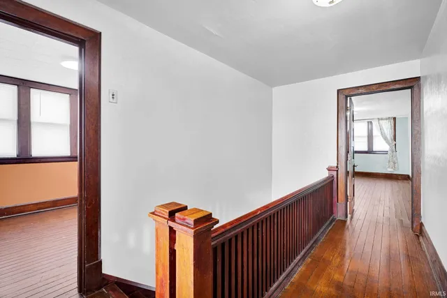 $264,000 | 622 West Grissom Avenue, Mitchell, IN 47446