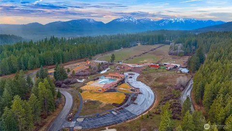 $595,000 | 14 Farmhouse Way, Cle Elum, WA 98922